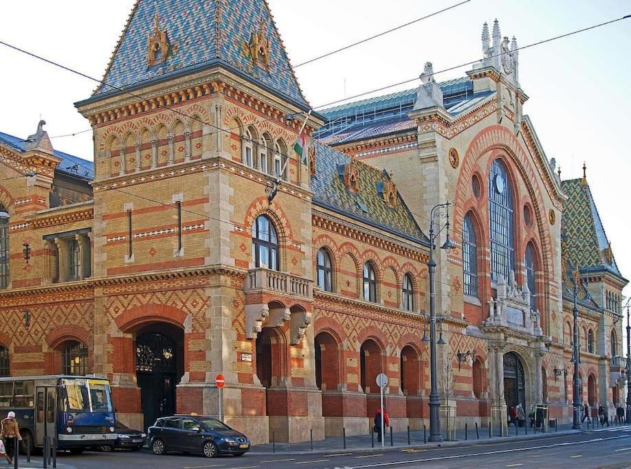 Riverside City Center, 5Th District Budapest Exterior photo